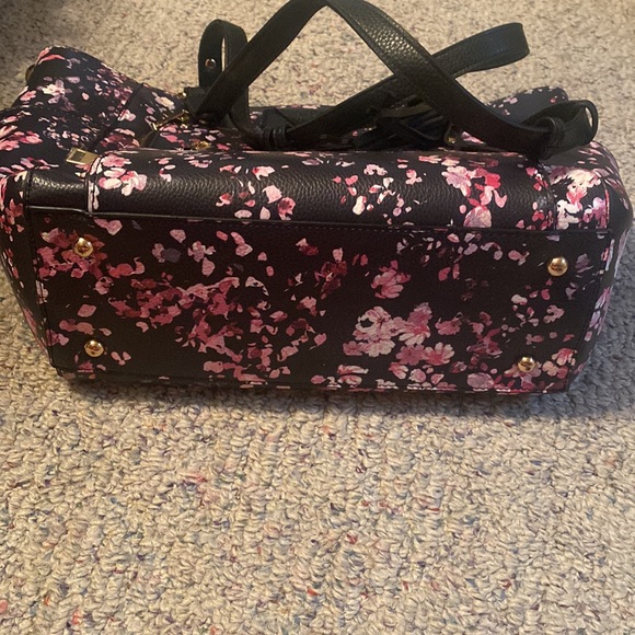 Bass floral structured purse - Picture 4 of 6